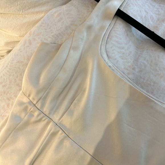 WHITE Aritzia Wilfred satin bustier - Picture 7 of 7